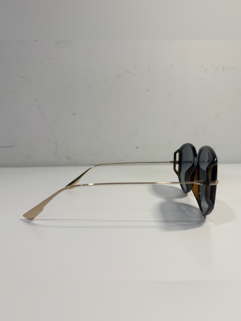 Christian Dior CD Logo [DIRECTIO2S-0807-1I] DIORDIRECTION2 Sunglasses Unisex - Picture 8 of 13